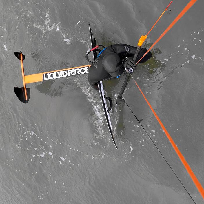 Lidojošais paklājs - HydroFoil