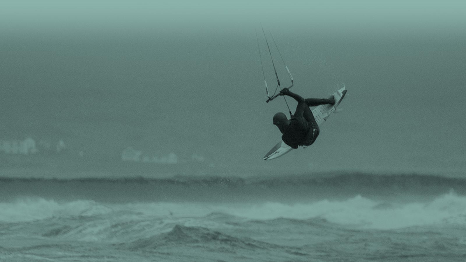     Manera Kiteboarding Gear Designed for Performance and Protection