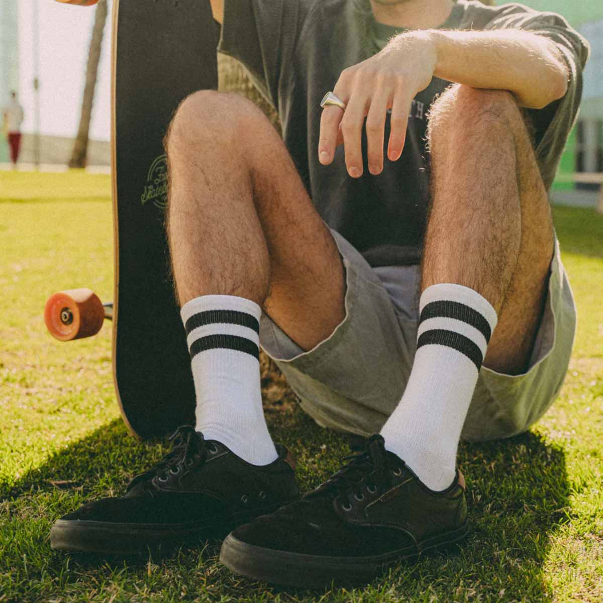 American Socks Mid High Old School - White/Black-Black