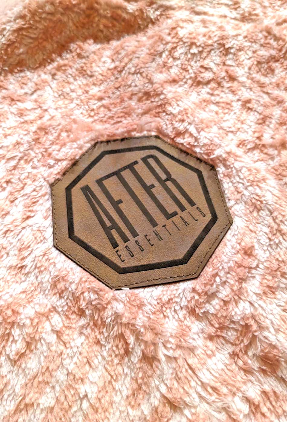 After Essentials Sofa Poncho – Powder Pink