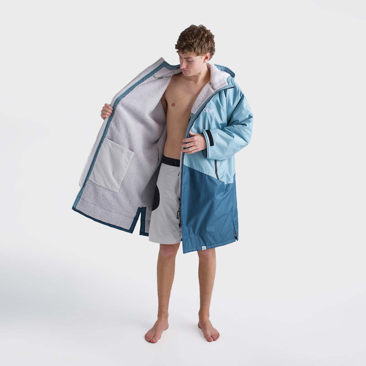 Dryrobe Advance Changing Robe Waterproof Jacket - Blue Light Grey