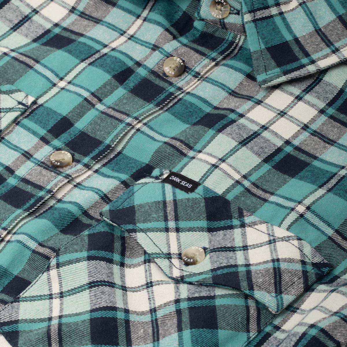 Dark Seas Tanglewood Woven Flannel Shirt – White/Blue