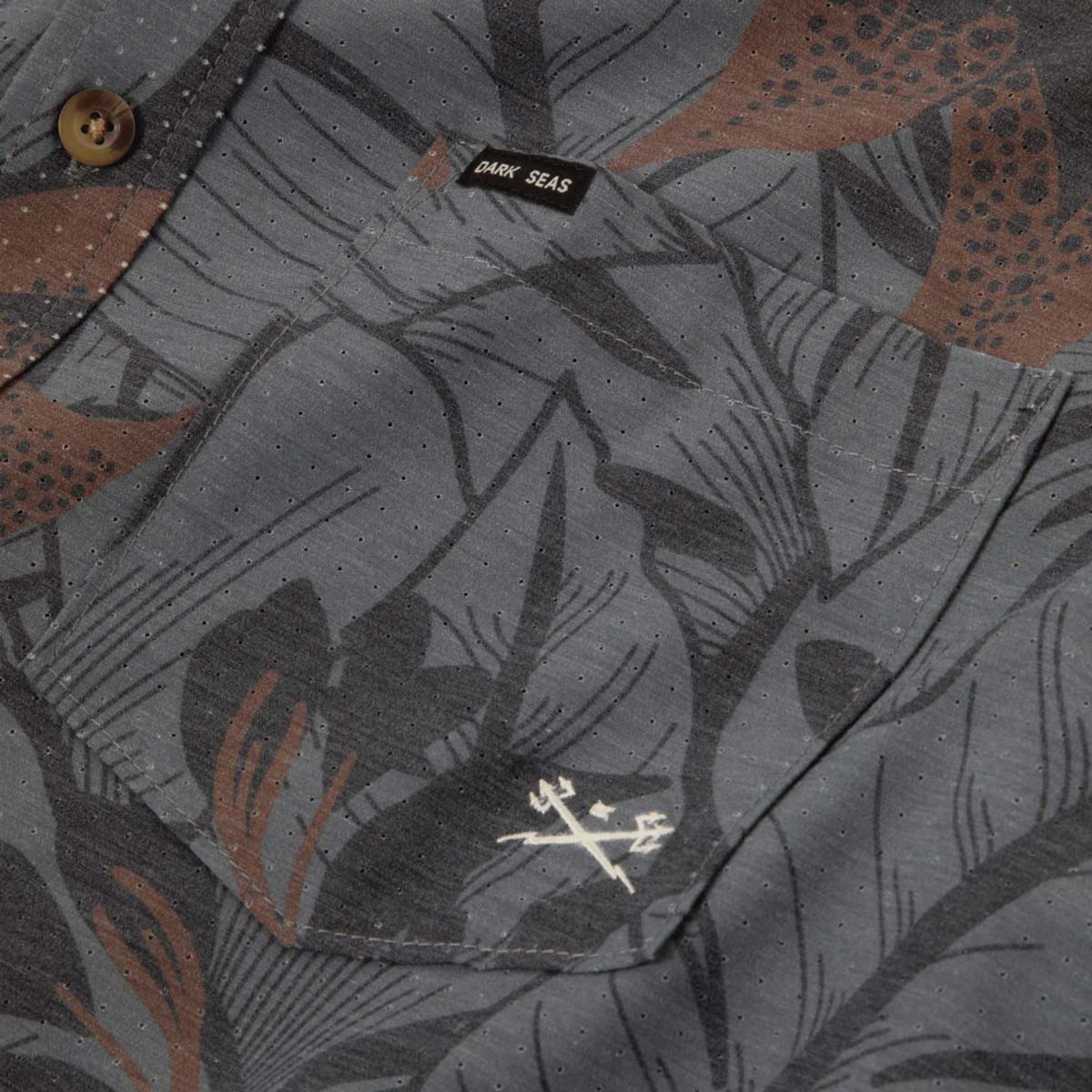 Dark Seas Webster Woven S/S Shirt – Charcoal