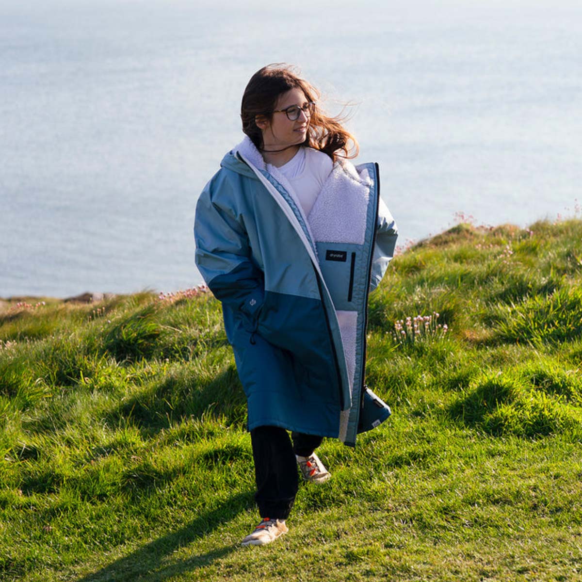 Dryrobe Advance Kids Changing Robe Waterproof Jacket - Blue Light Grey