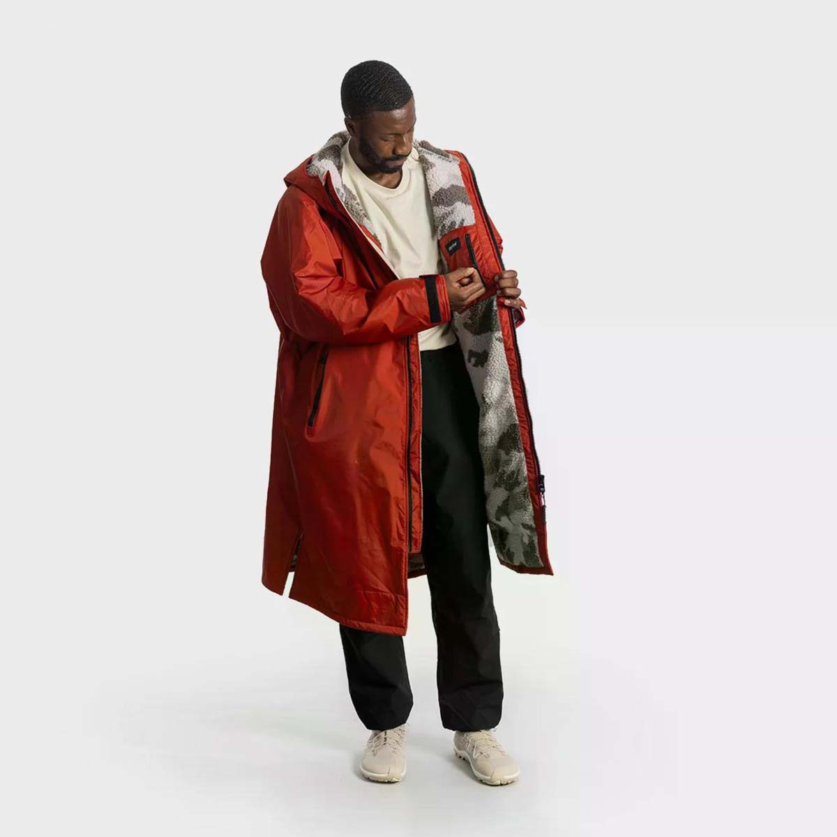 Dryrobe Advance Changing Robe Waterproof Jacket - Burnt Orange