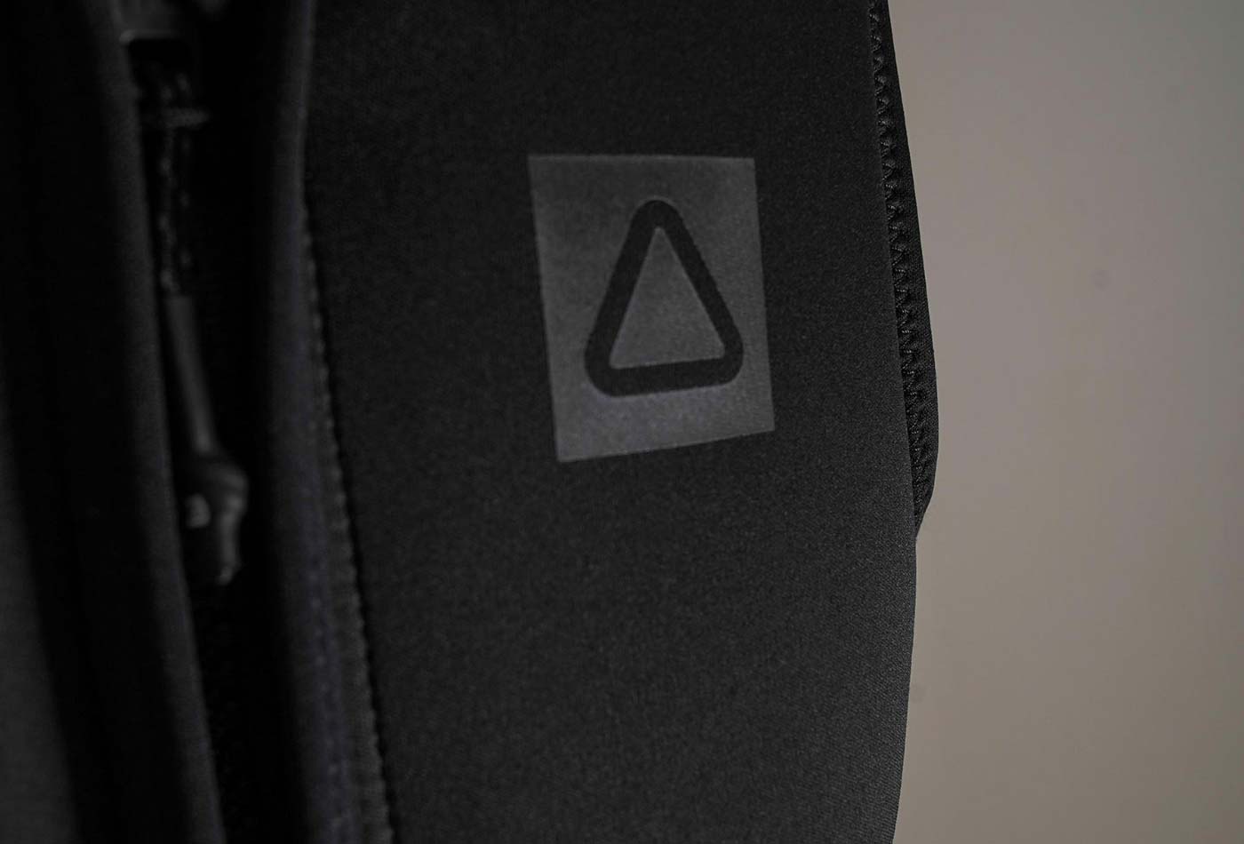 Mens Impact Vest  Follow Corp – Black/Charcoal