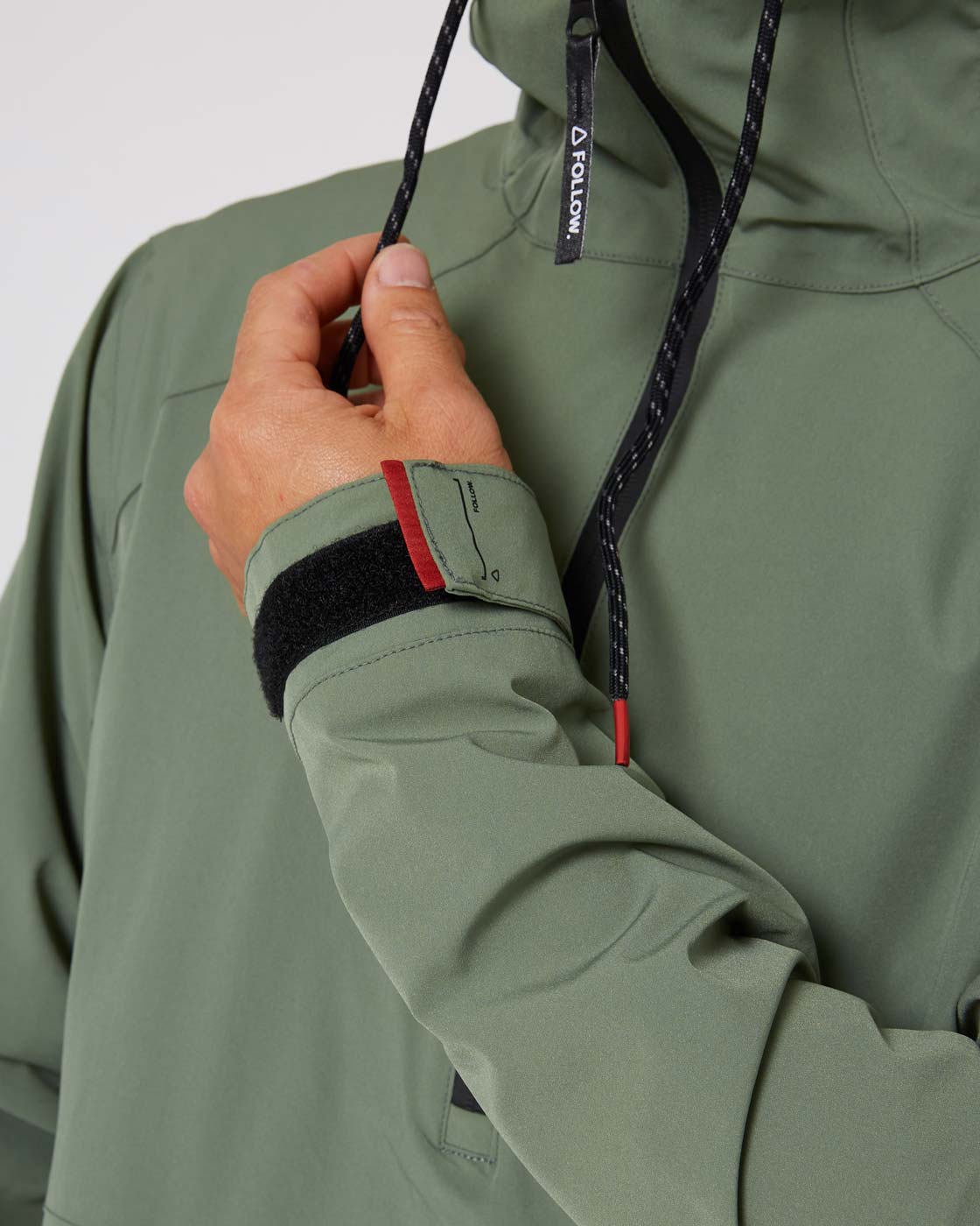Follow Outer Spray Anorak Jacket – Olive