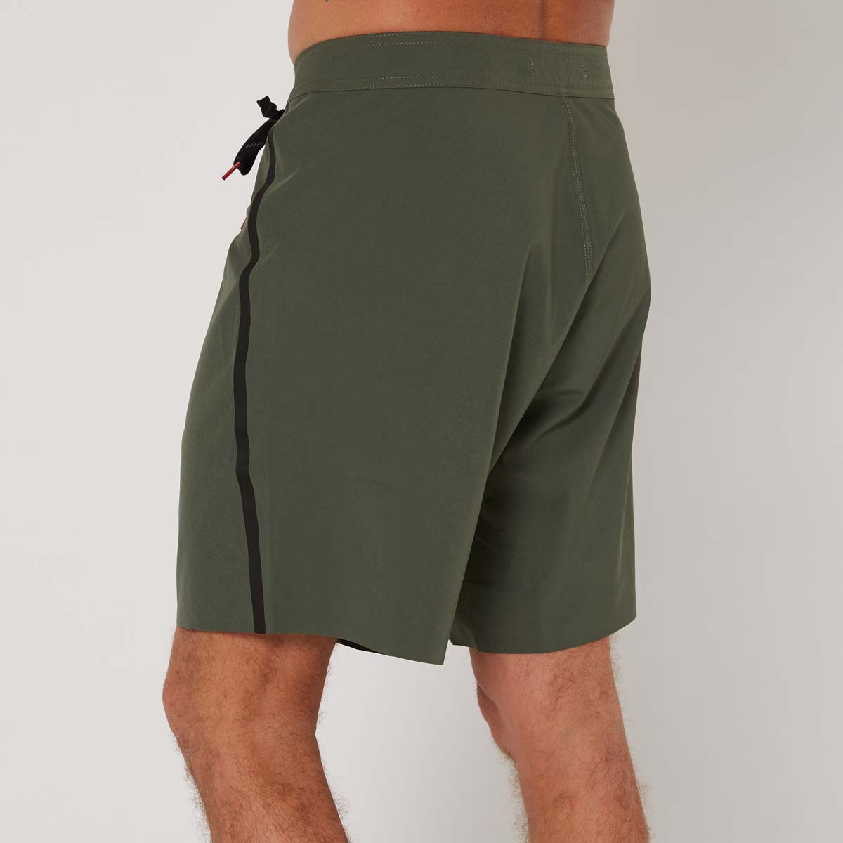 Follow Welded Boardie – Olive