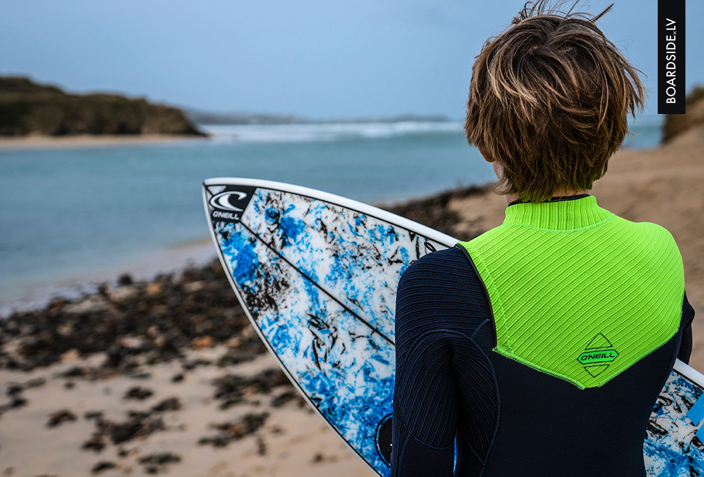 O’Neill Youth Hyperfreak 4/3+ Chest Zip Full Wetsuit – Grap/Smoke/Baliblu HT6