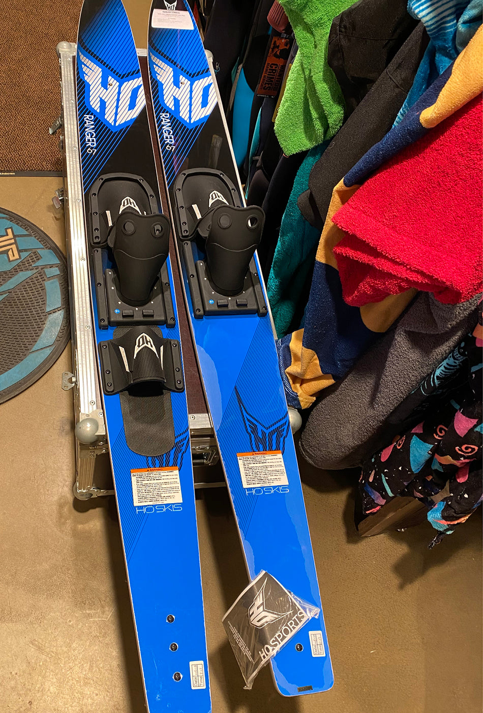 Rent a Waterskis | ph. +371 25621130