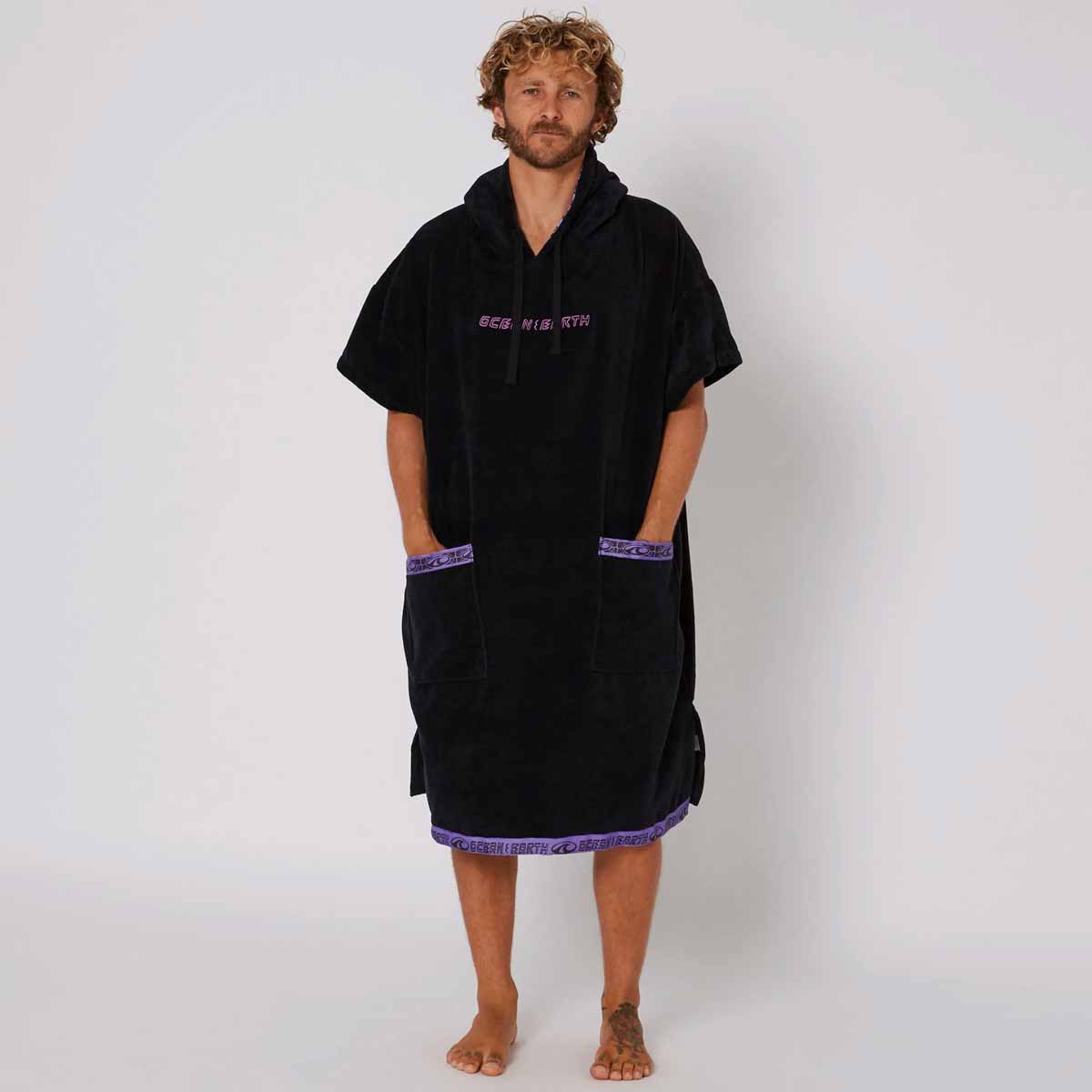 Ocean & Earth Strike Hooded Poncho – Black