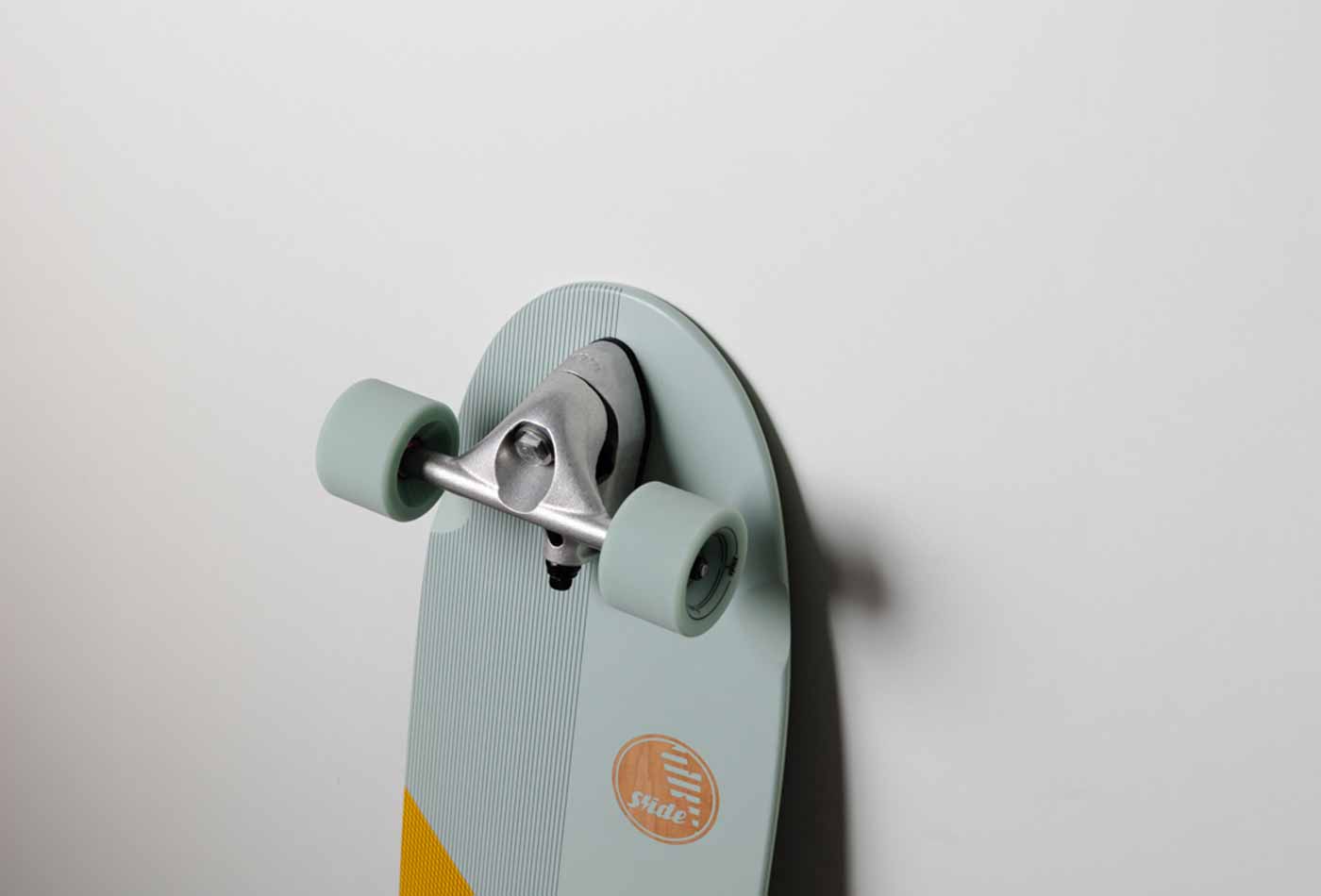 Surf Skate Slide Gussie 31 Groundswell - 79 cm