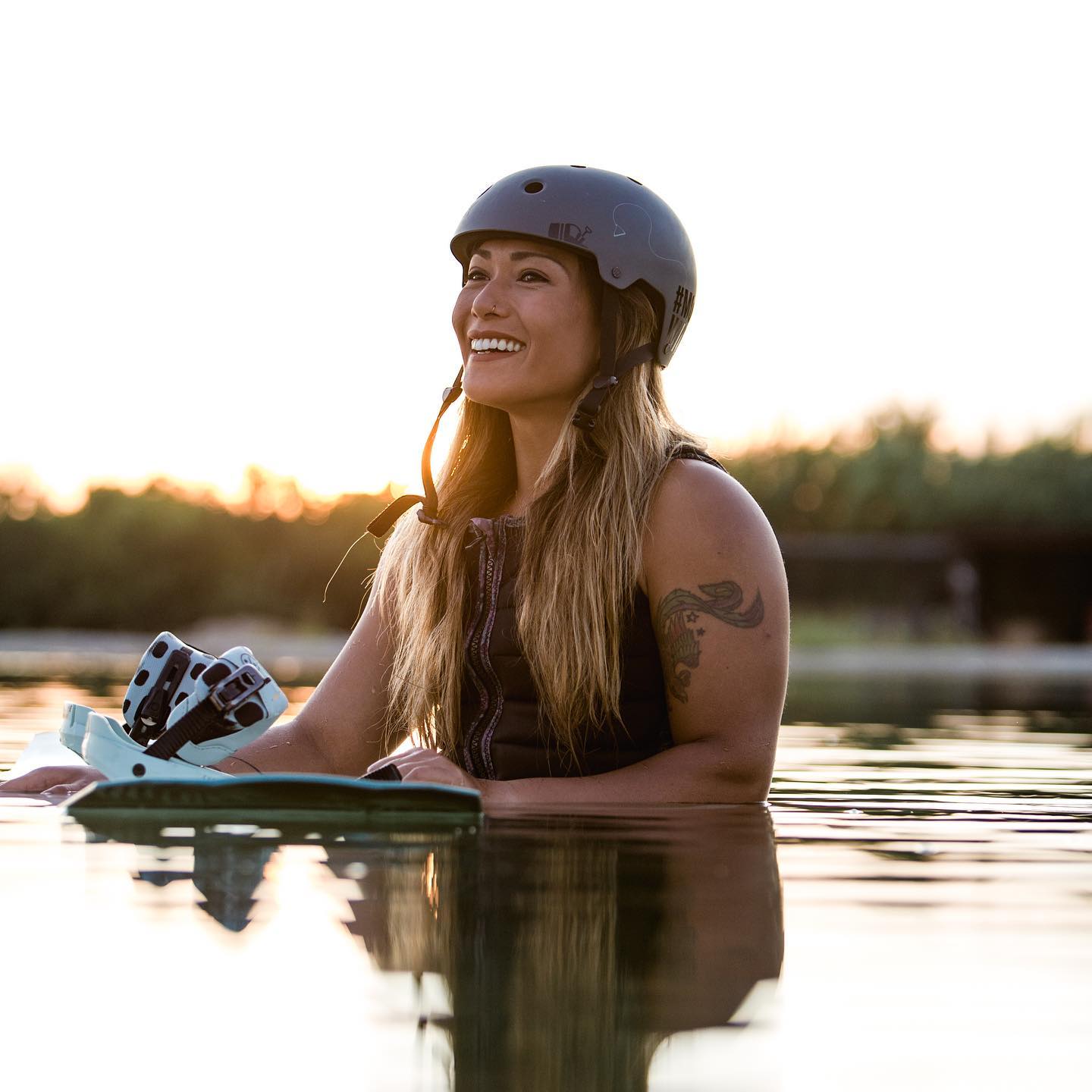 SandBox Legend Low Rider Helmet – Anna Nikstad