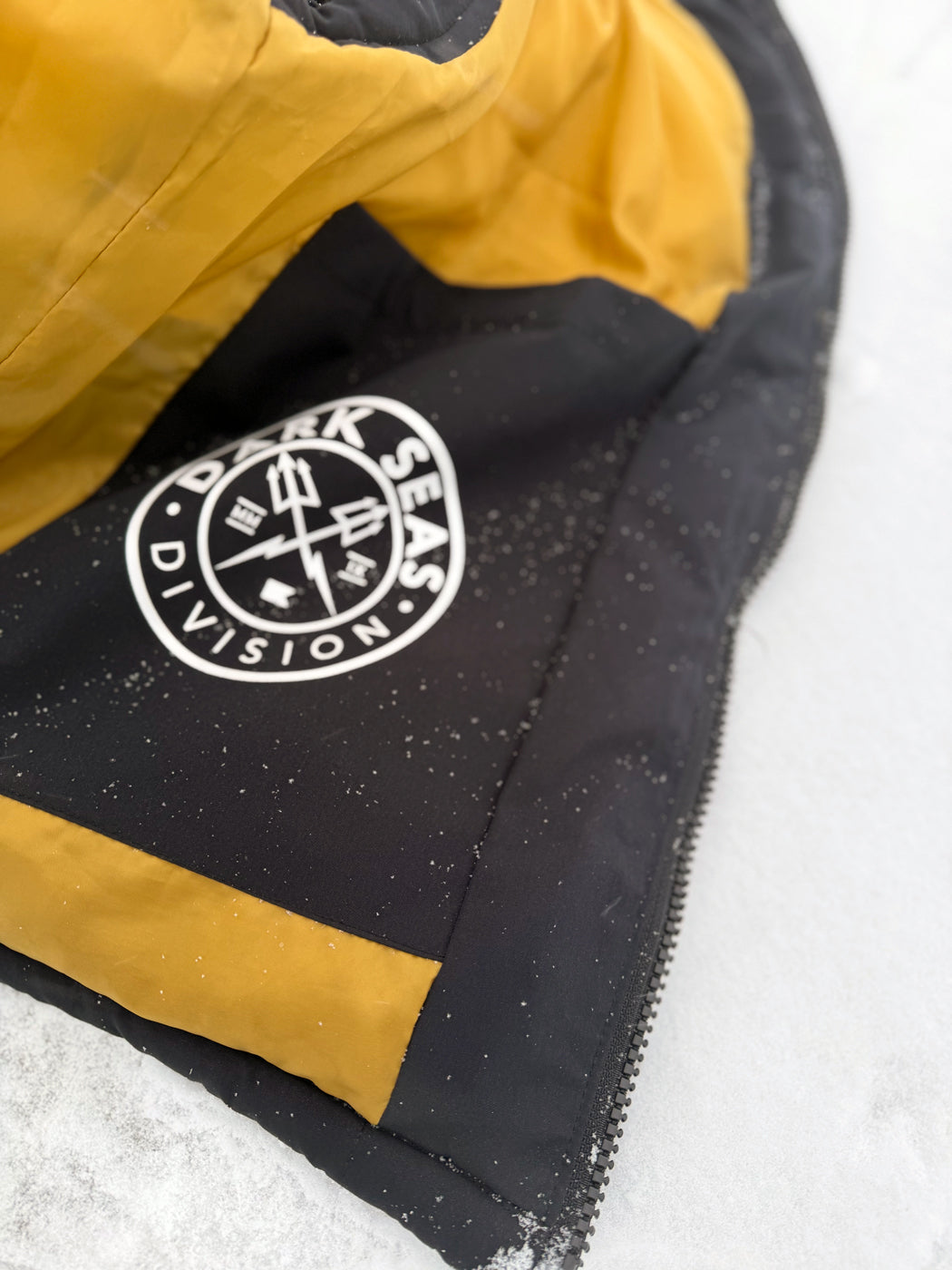 Dark Seas Thule Vest – Black