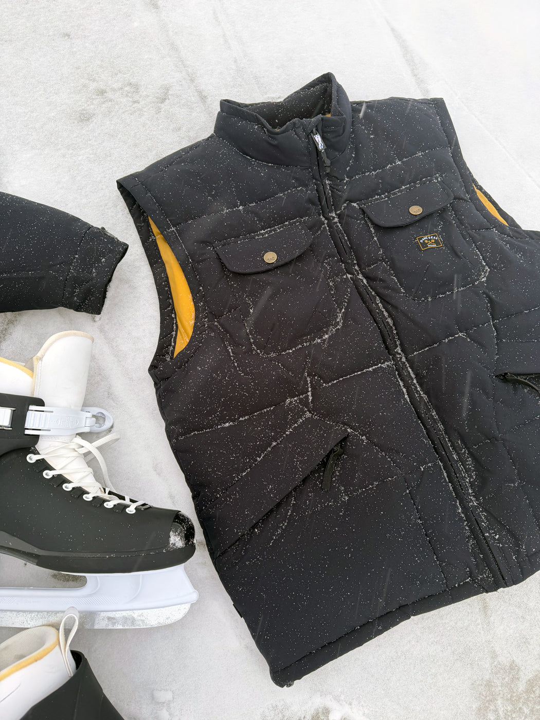 Dark Seas Thule Vest – Black
