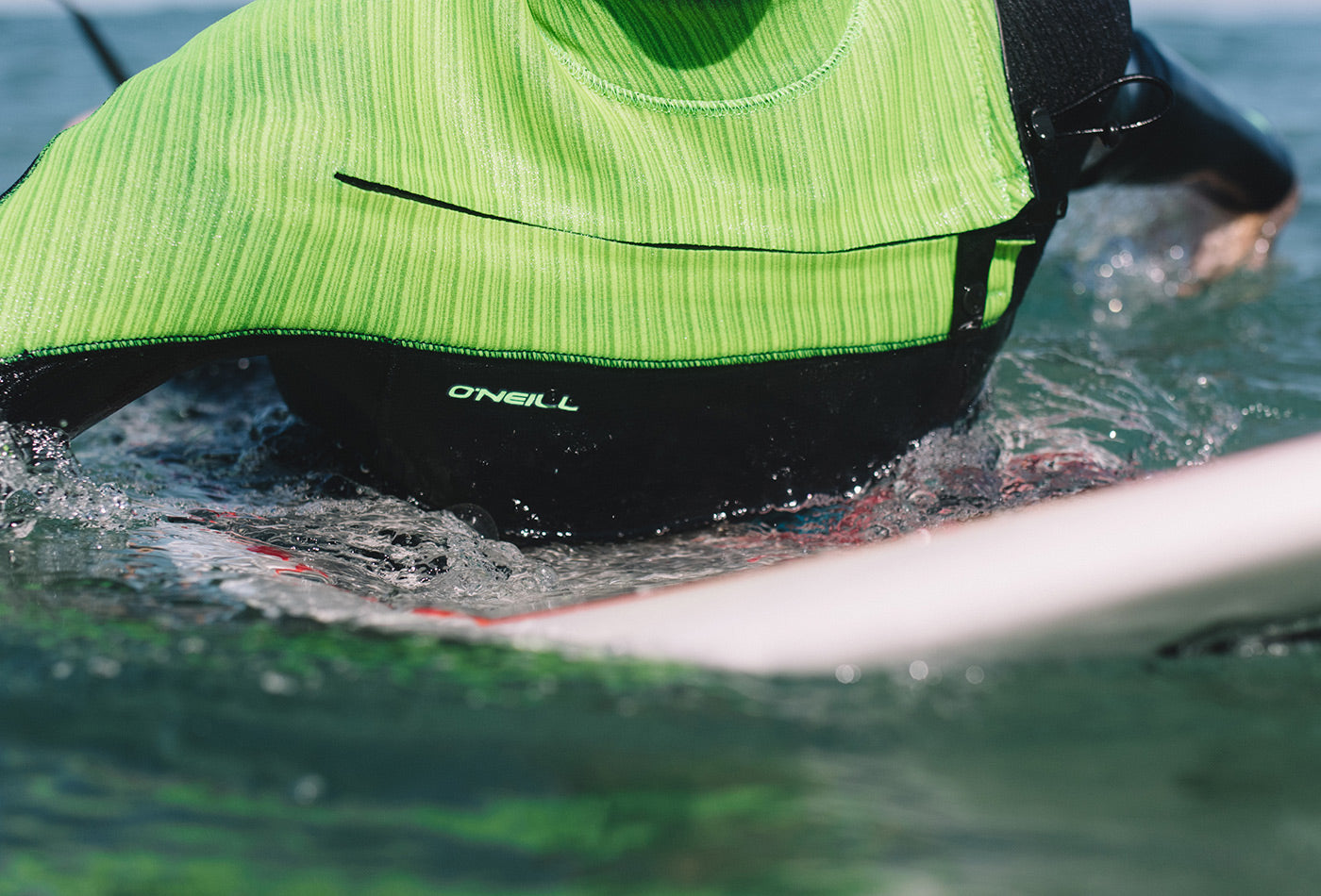 O’Neill Youth Hyperfreak 4/3+ Chest Zip Full Wetsuit – Grap/Smoke/Baliblu HT6