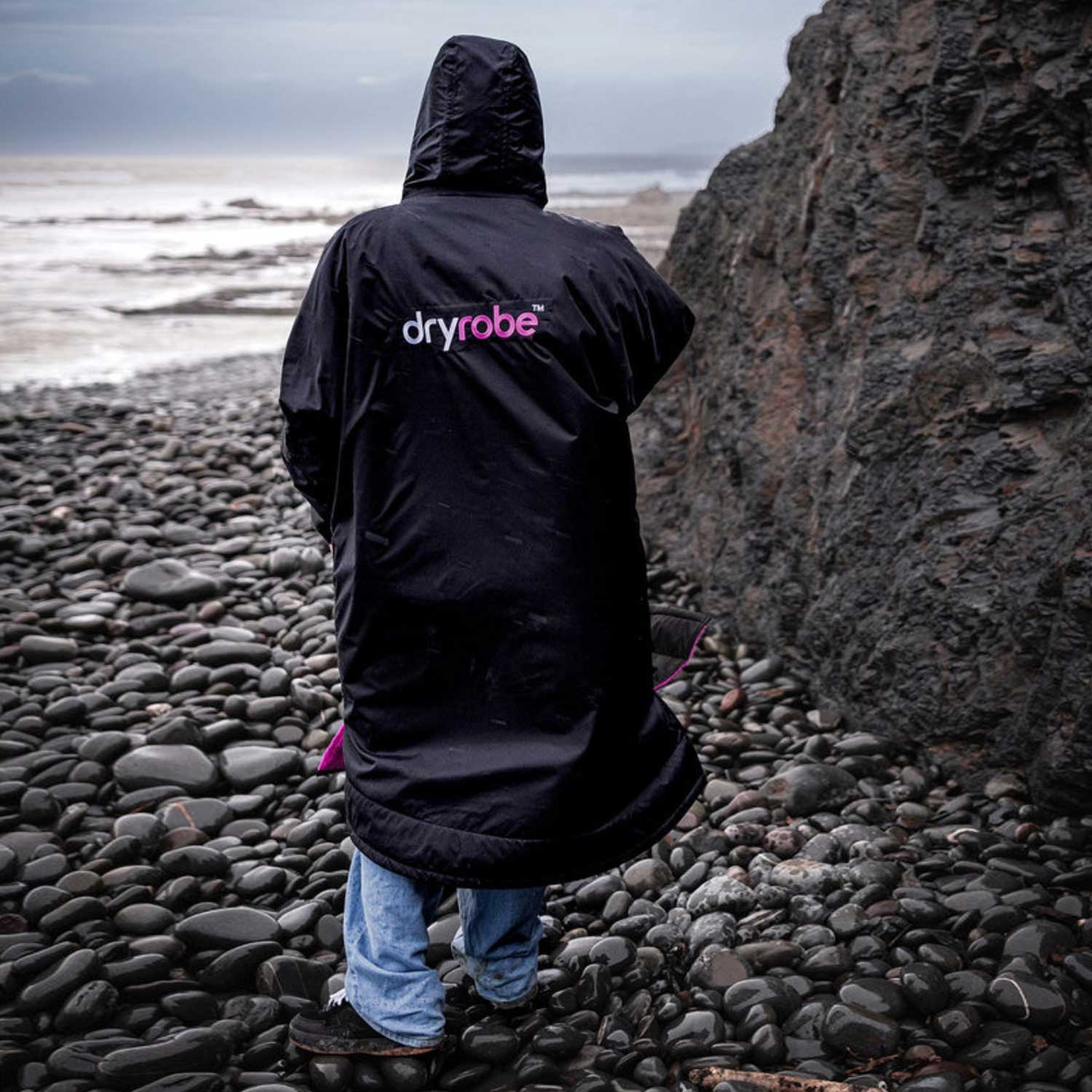 Dryrobe Advance Changing Robe Waterproof Jacket - Black Pink