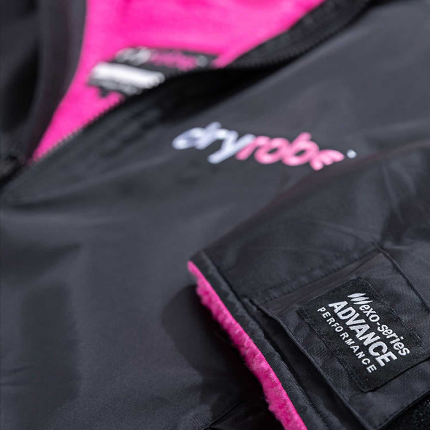 Dryrobe Advance Changing Robe Waterproof Jacket - Black Pink