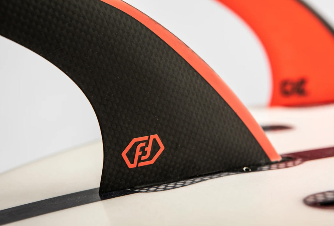 Feather Fins Gony Zubizarreta Red Core Carbon Click Tab – Thruster 3 fins