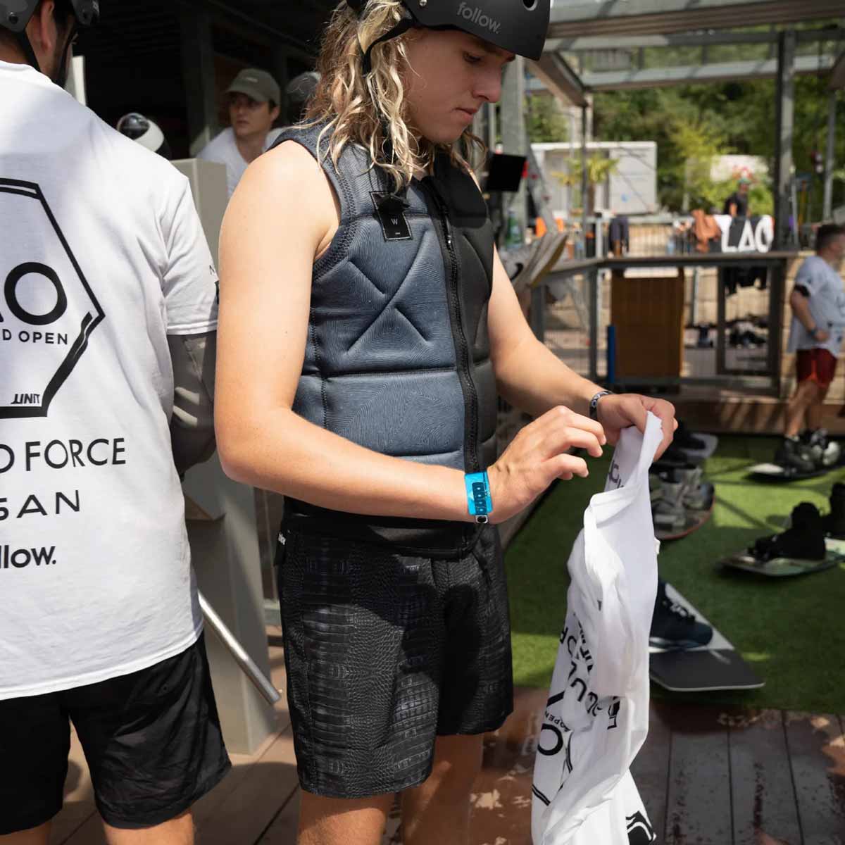 Follow Simple 3 Boardie – Black