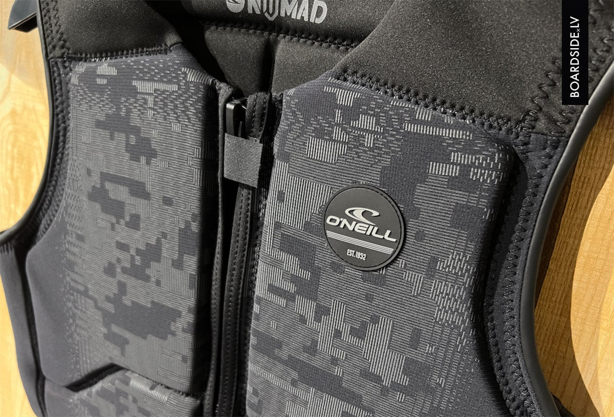 O'Neill Nomad Comp Vest – Digi Camo