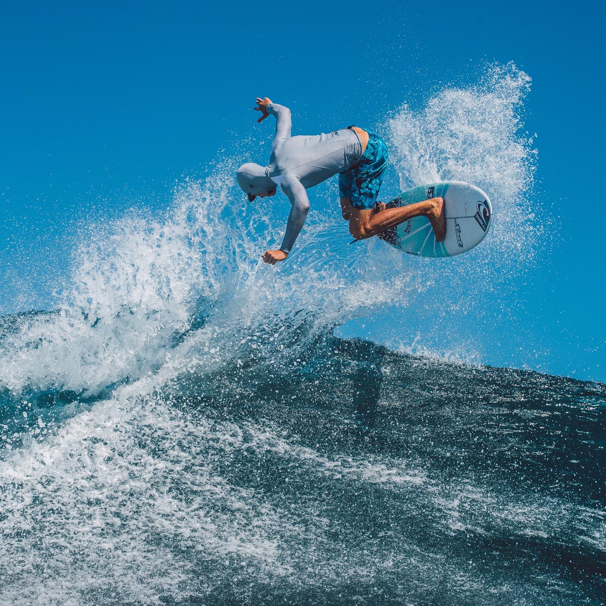 O'Neill O'Zone Tech LS Hood lycra