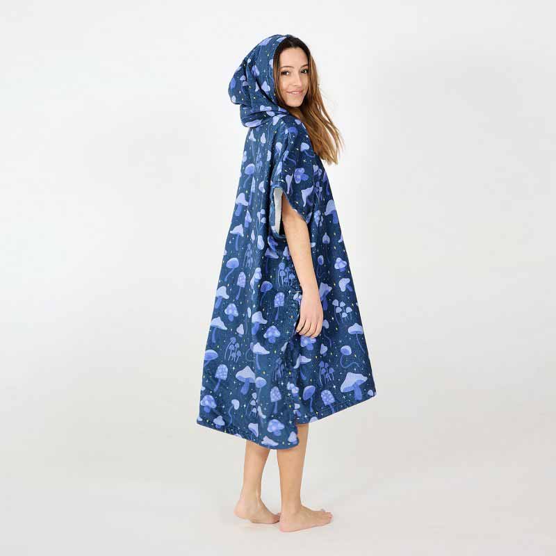 Poncho Towel After Essentials – Magic Night
